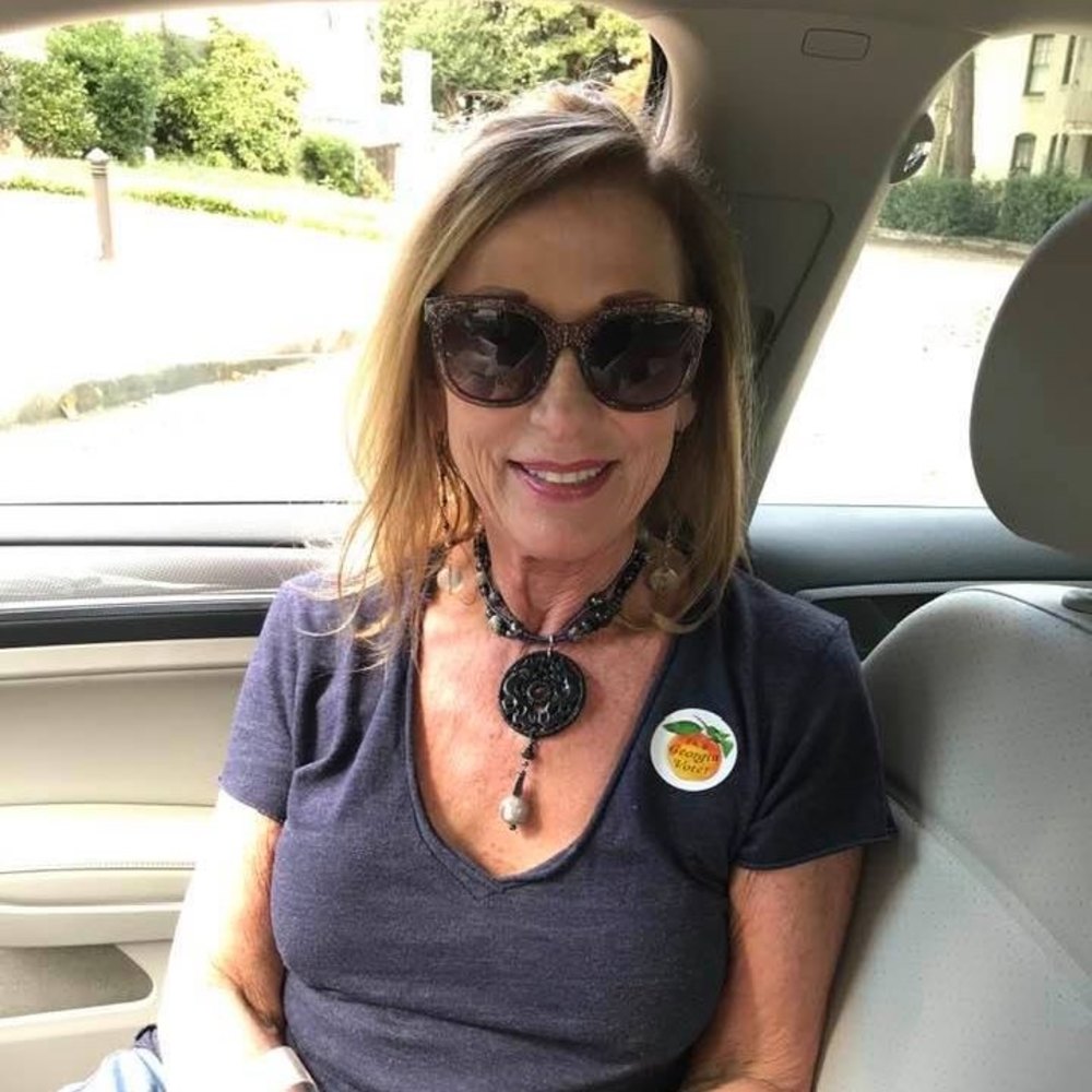 Meet your Posher, Lynda